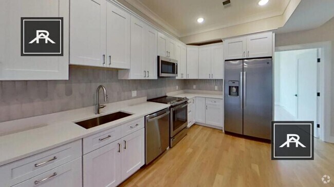 Building Photo - 5 bedroom in Brighton MA 02135 Unit 7 Rental