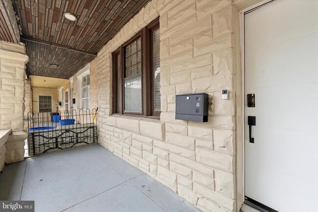 Building Photo - 1644 S 26th St