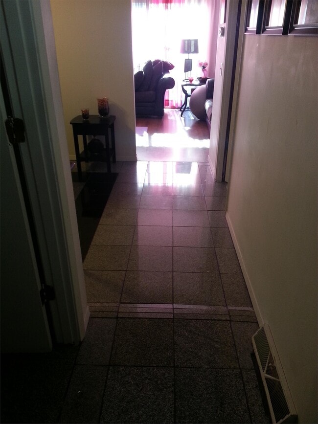 2013 Adderbury Ln
