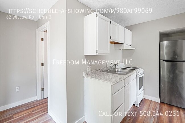 Photo - 62 Willow Rd Unit 3