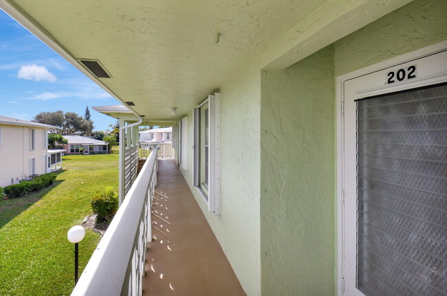 Photo - 1670 NW 18th Ave Condo Unit 202