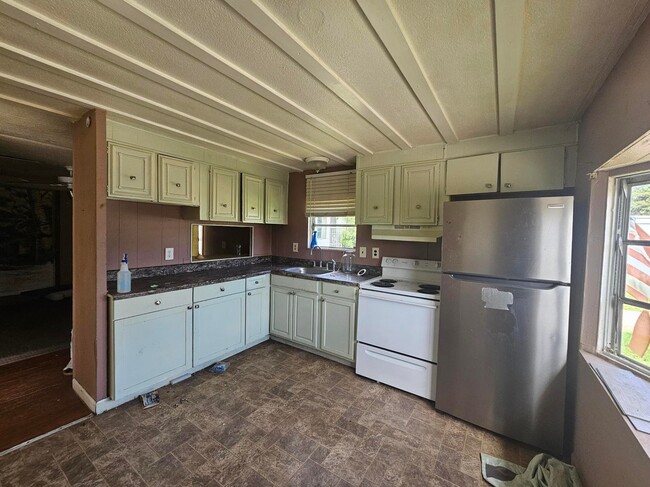 Photo - 920 Boardwalk Ln