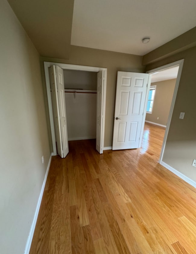 Photo - 51 Chelsea St Unit 3B