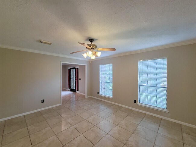 Photo - 17207 Meadow Heights Dr