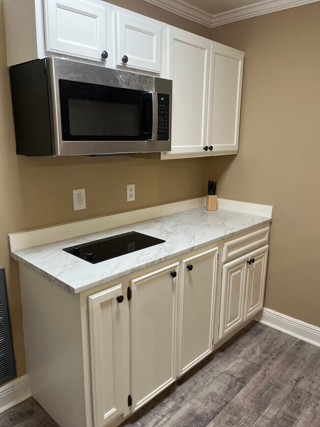 Photo - 3276 Maplewood Dr
