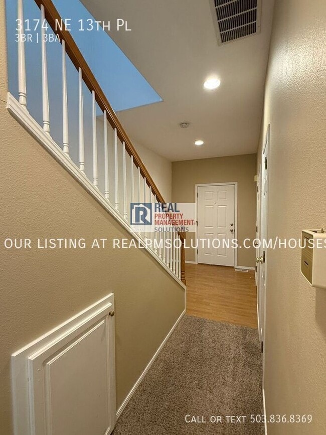 Photo - 3174 NE 13th Pl