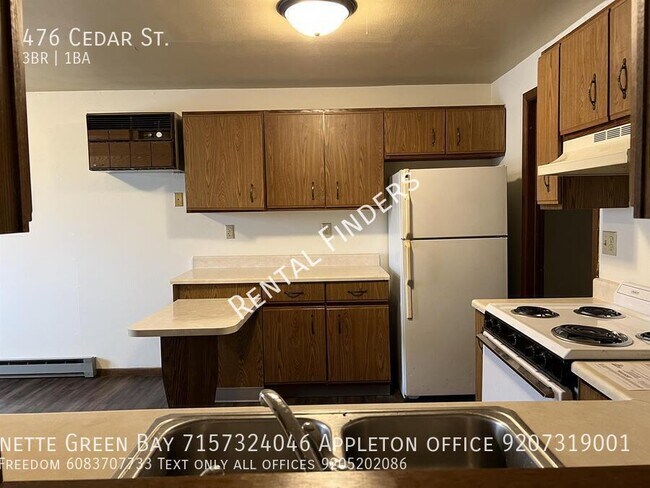 Photo - 476 Cedar St