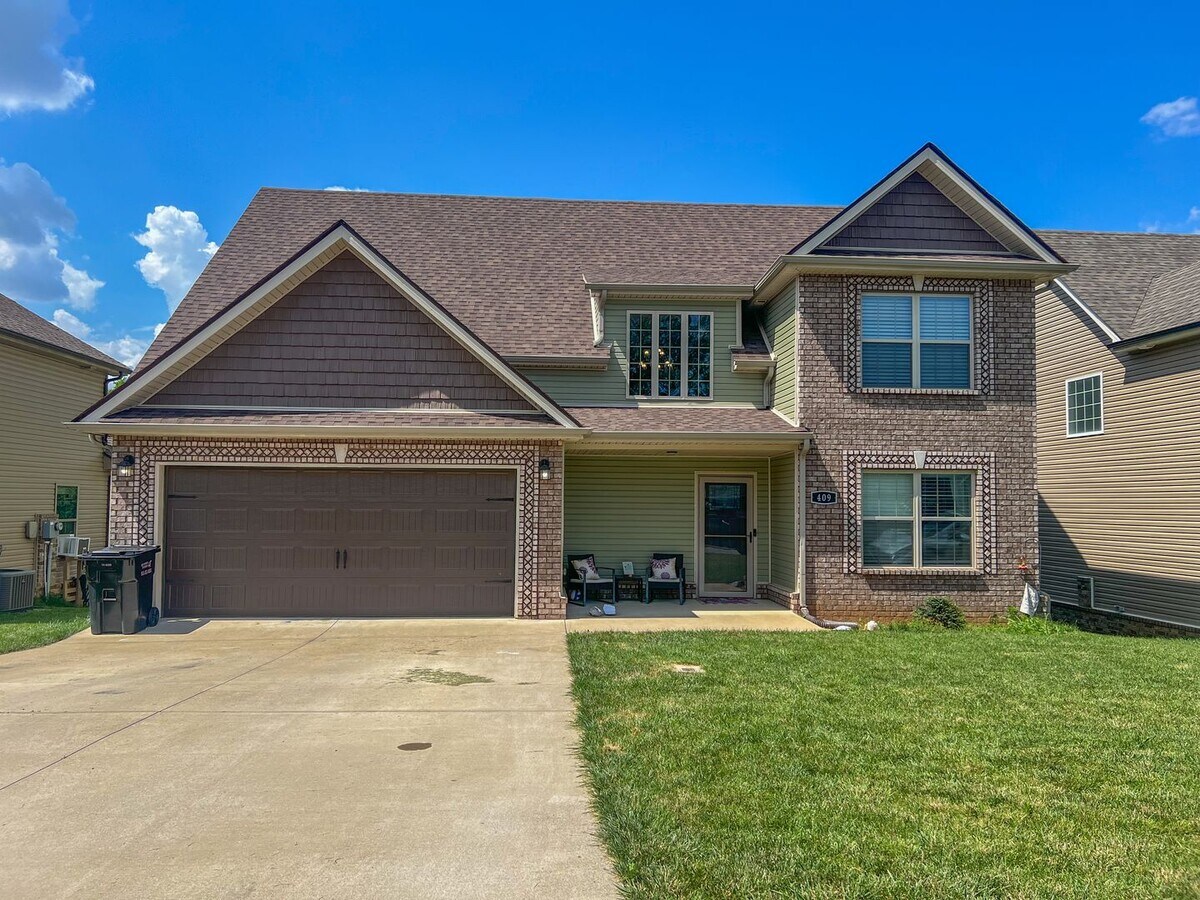 Must See--Beautiful Single-Family in Sango! - Must See--Beautiful Single-Family in Sango! House