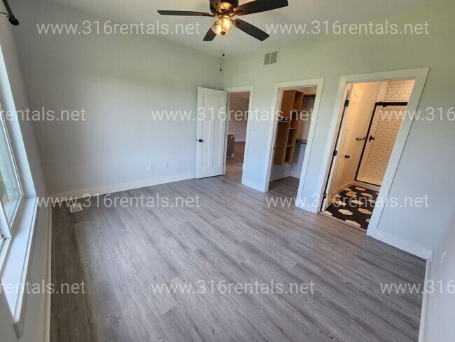 Photo - 8739-8741 E Summerside Pl Unidad 8741 E Summerside Pl