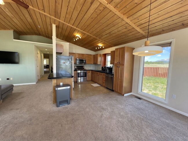 Photo - Foxtail Pines! 5 acres! Open floor plan!