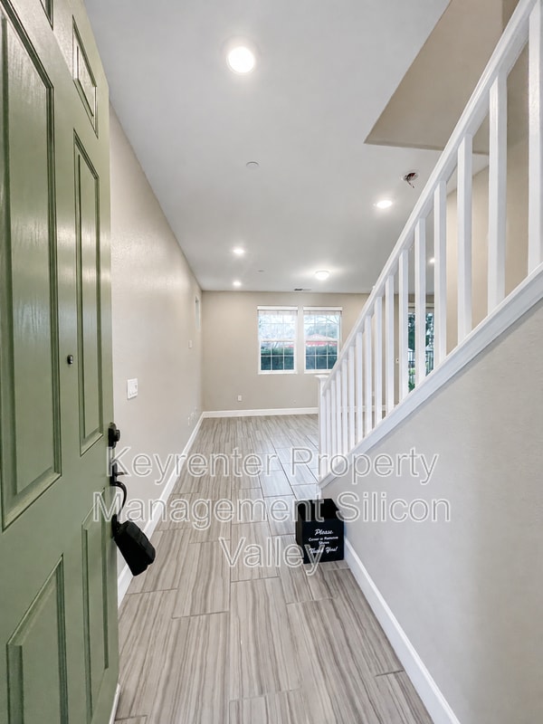 Photo - 24216 Nora Cir