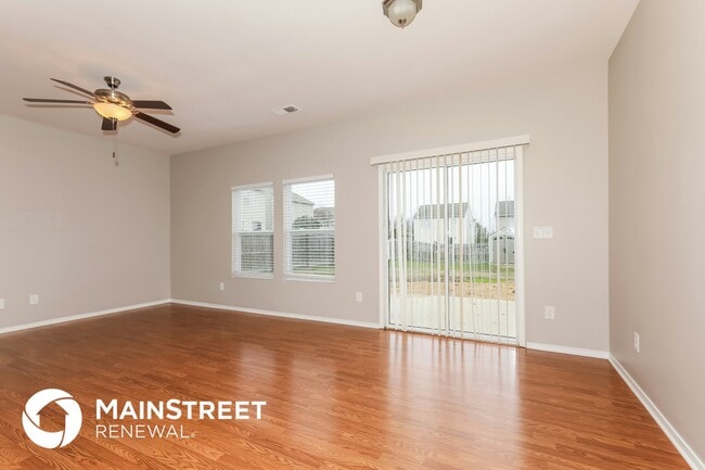 Photo - 3509 Charterhall Ln