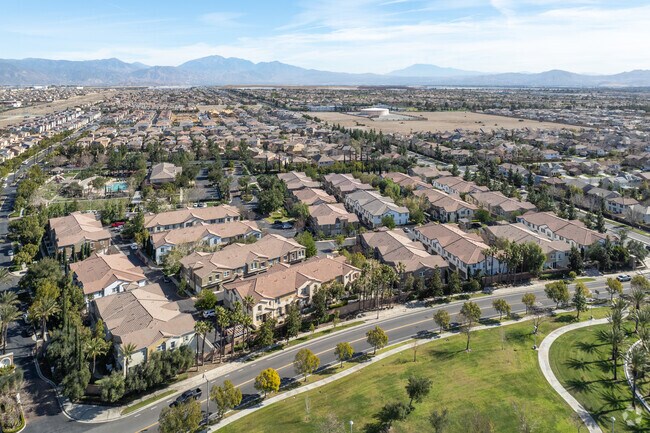 Photo - Rosabella at Shady Trails