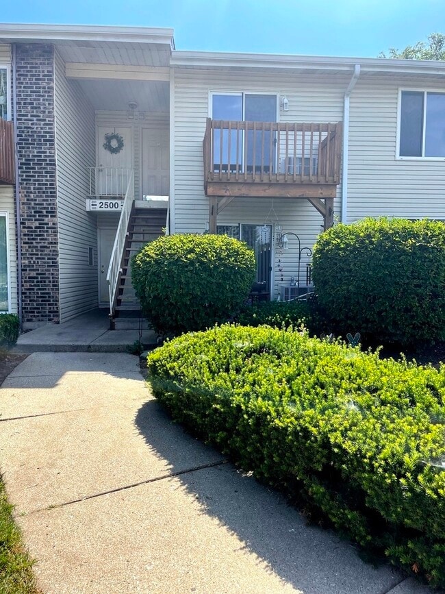 Building Photo - 2500 Light Road Unit 202