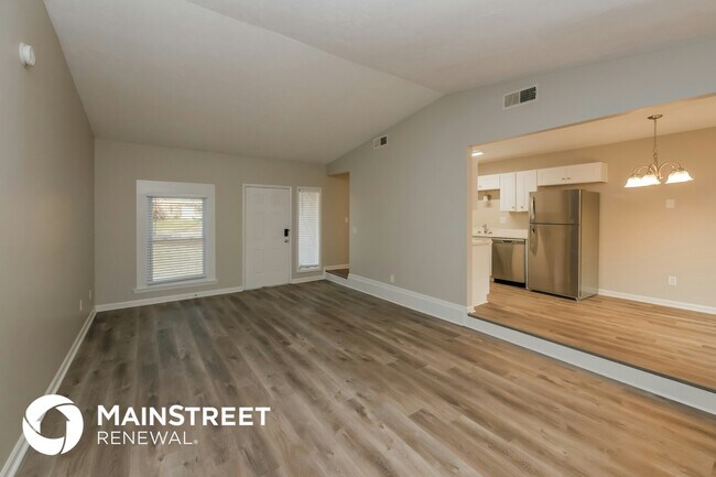 Photo - 8557 Peartree Ct