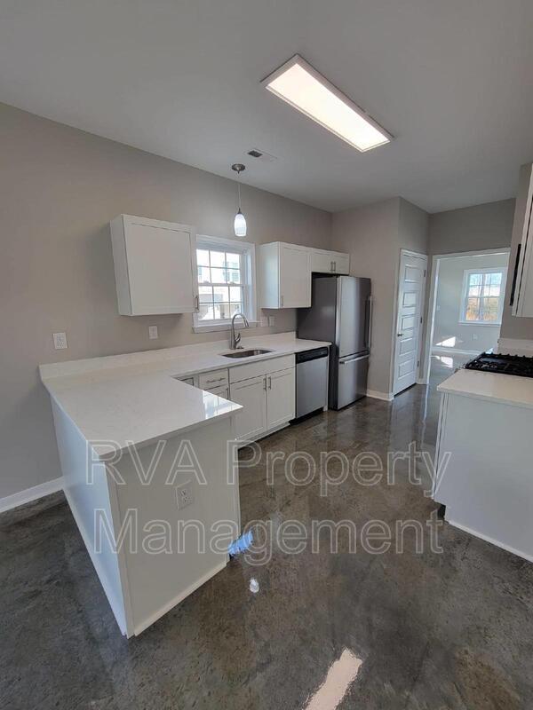 Photo - 1270 W Moore St