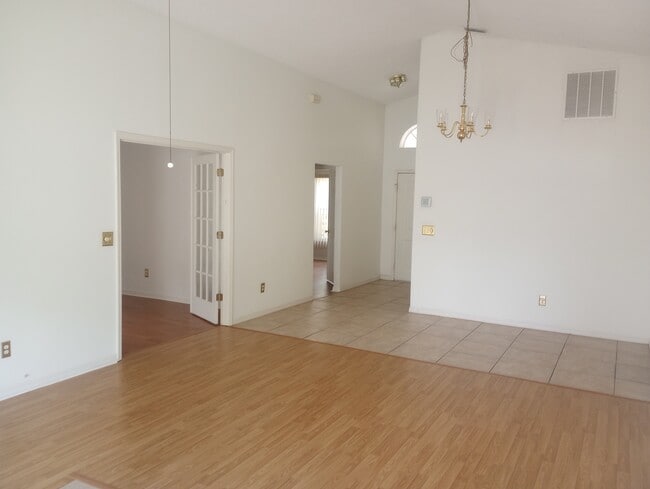 Photo - 8607 Rosa Vista Ave