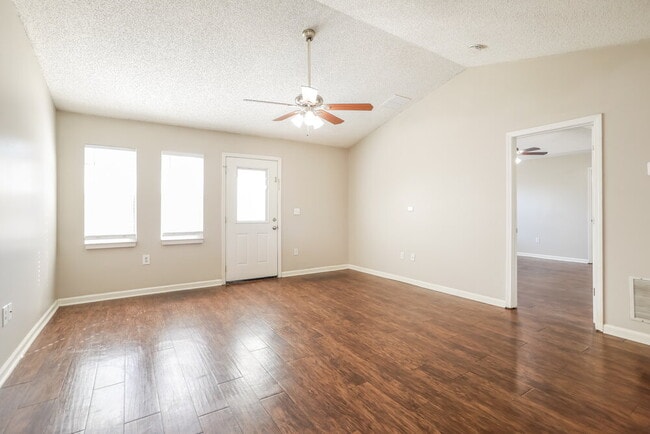 Photo - 2672 Secret Harbor Dr