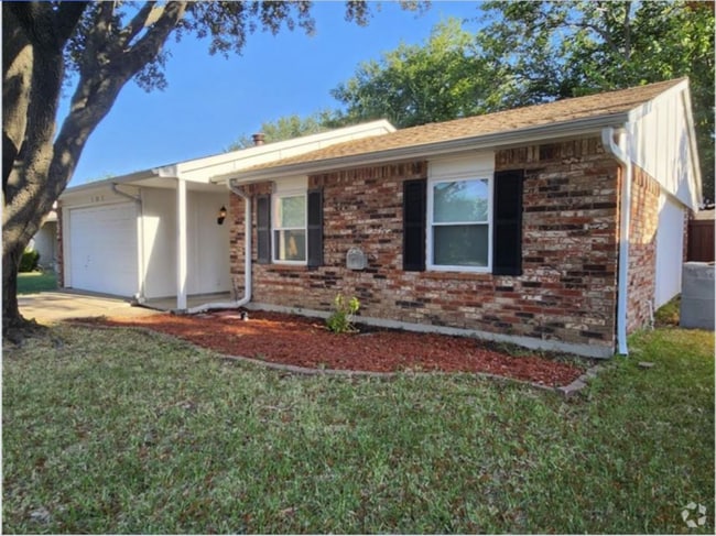 Building Photo - 533 Hightrail Dr Rental