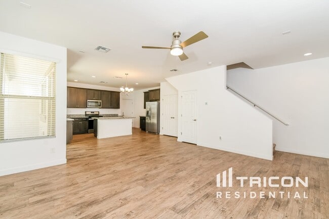 Photo - 4811 S Nageli