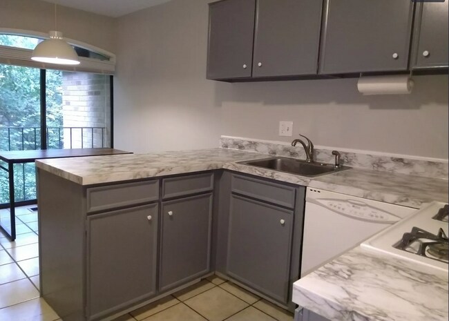 Photo - 7952 Inverness Ridge Rd