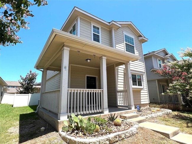 Photo - 801 Alamo Plaza Dr