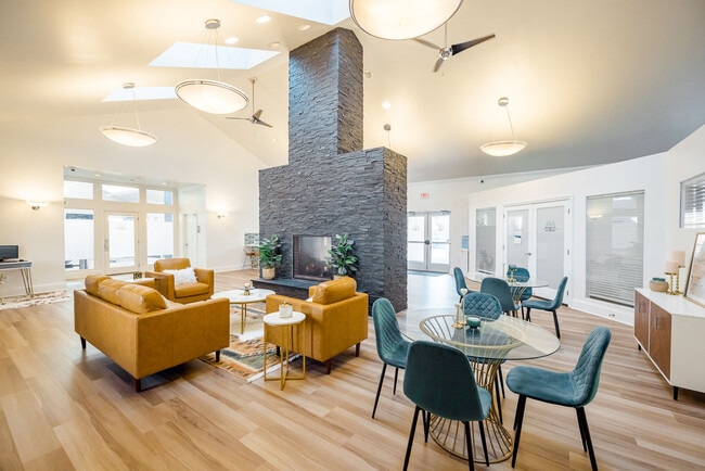 Clubhouse - Emerald Gardens Rental