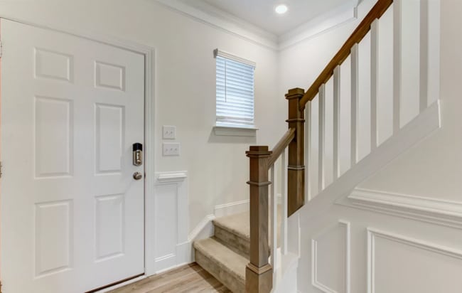 Photo - Available Now - Beautiful Open Floorplan 3...