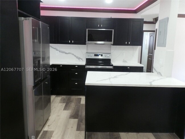18011 NW 6th Ct