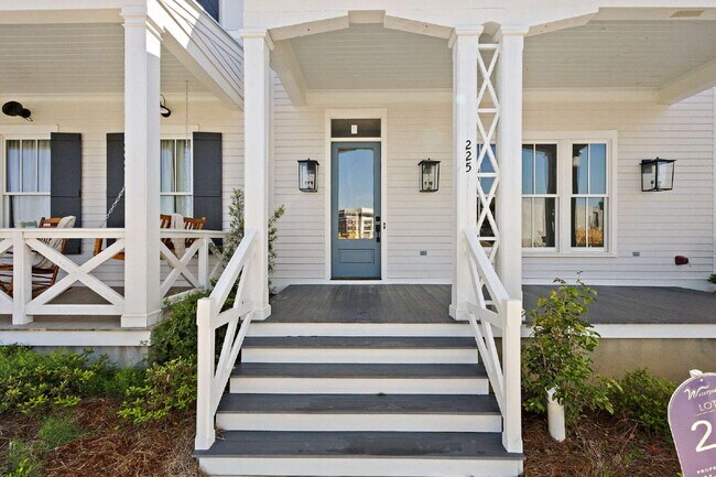 Photo - Luxury Townhome for Rent in Waterpointe | 3 Bed | 2.5 Bath | Private Courtyard