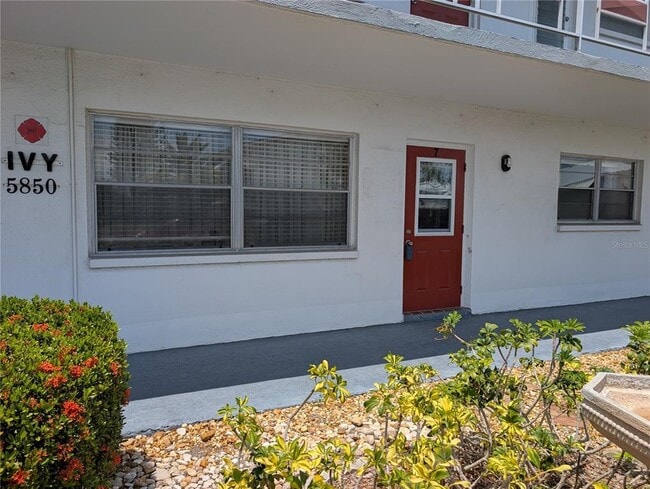 Photo - 5850 18th St N Unit 7