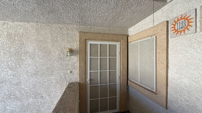855 N Stephanie St Unit 1123
