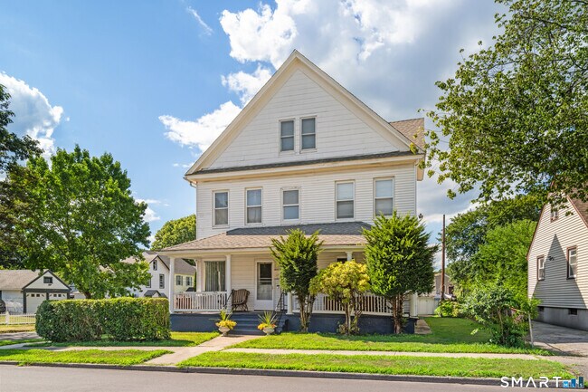 Photo - 318 Suburban Ave