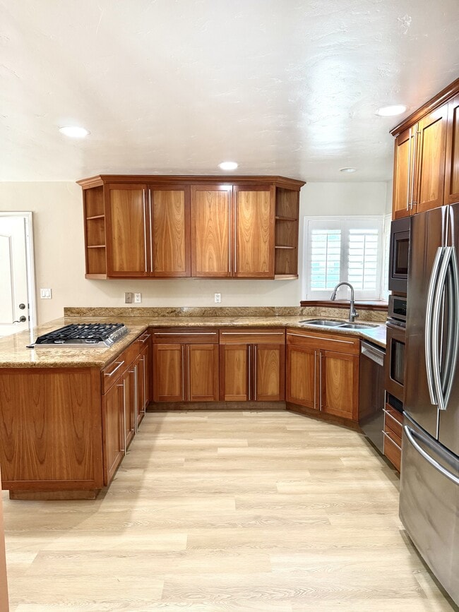 Photo - 1261 San Fernando Dr
