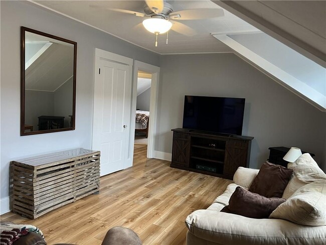 Photo - 13 Newport Ave Unit 3