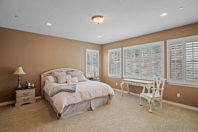 Photo - 4559 Foxborough Dr