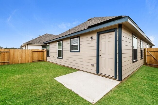 Photo - 2417 Bull Trout Dr