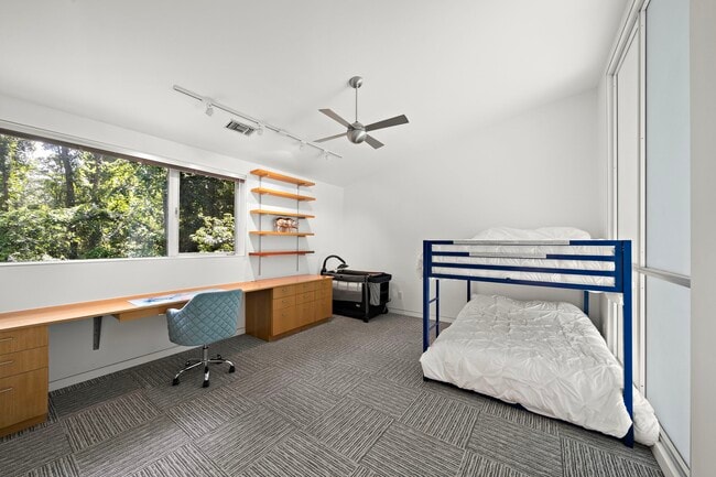 Photo - 118 Angel Leaf Rd