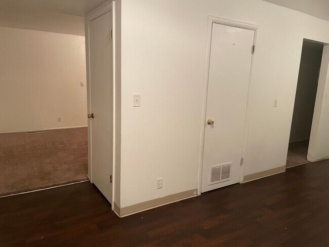 5776 S 2000 W Unidad A