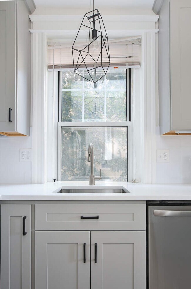 Photo - 114 Riverway Unit 9