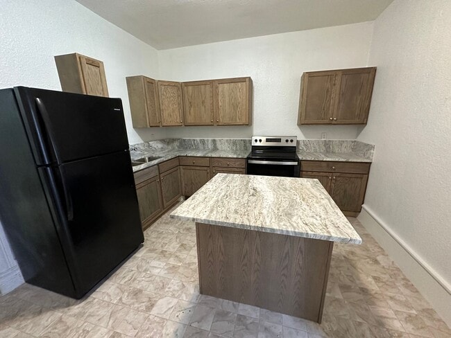 Photo - Large 3 Bedroom House w/ Fenced Yard!