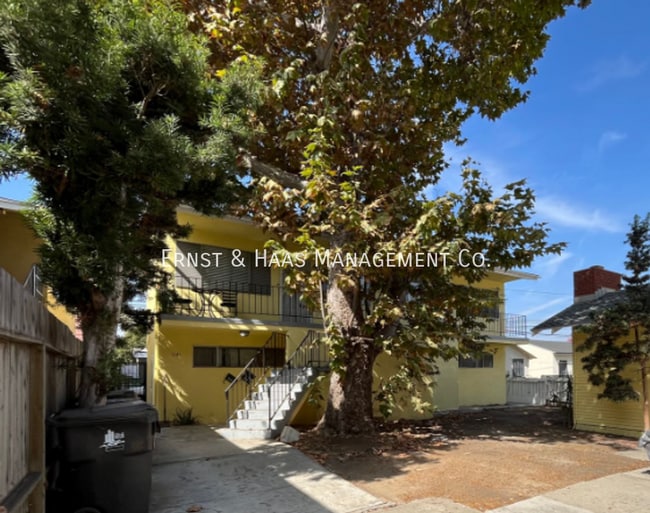 Building Photo - 1141 Junipero Ave Unit #A Rental