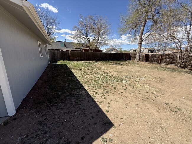 Photo - 310 Chimney Park Dr