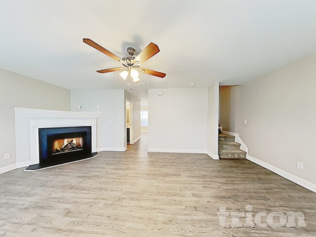 Photo - 538 Havenbrook Way NW