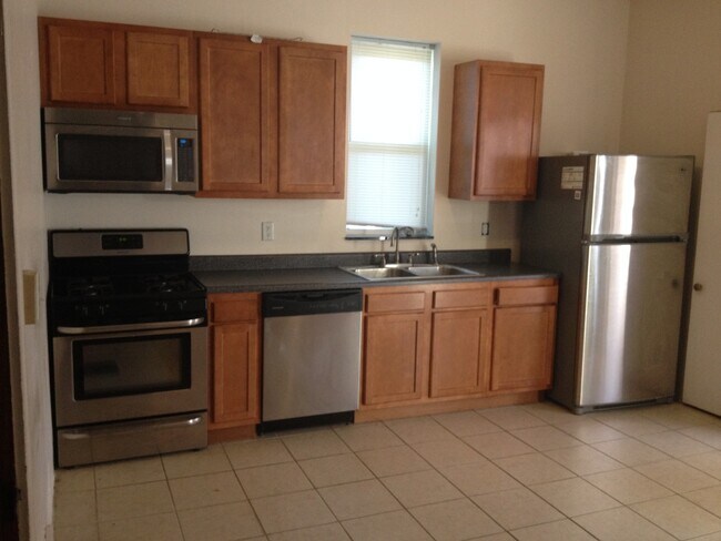 Photo - 1379 Forsythe Ave Unit 1379