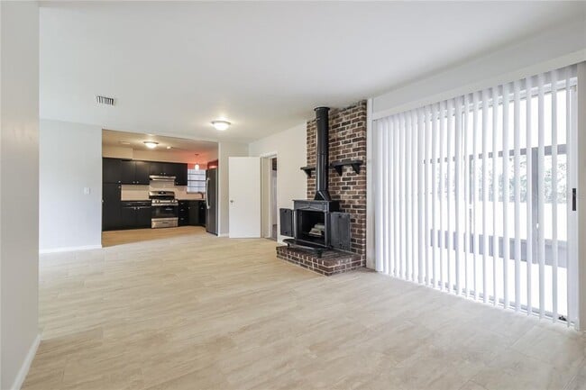 Photo - 1111 Gerona Ave