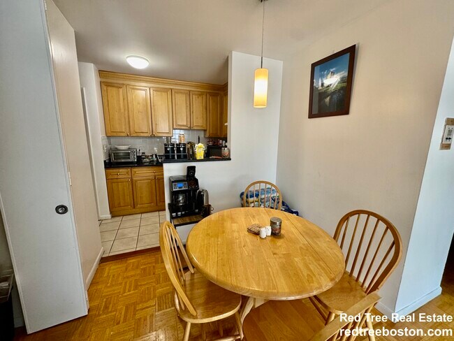 Photo - 3 Larose Pl Unit 15