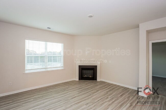 Photo - 148 Way Cross Ln