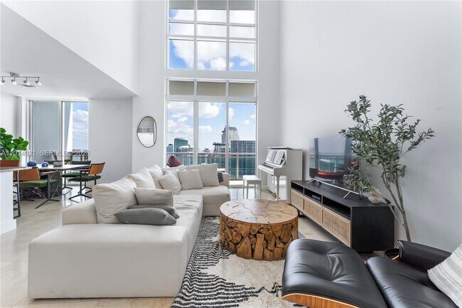 Photo - 950 Brickell Bay Dr Unit 5506