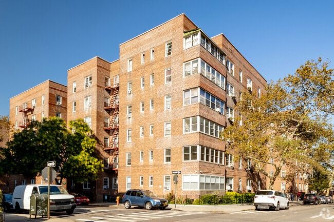 63-60 102nd Street - New Hampshire House Condos